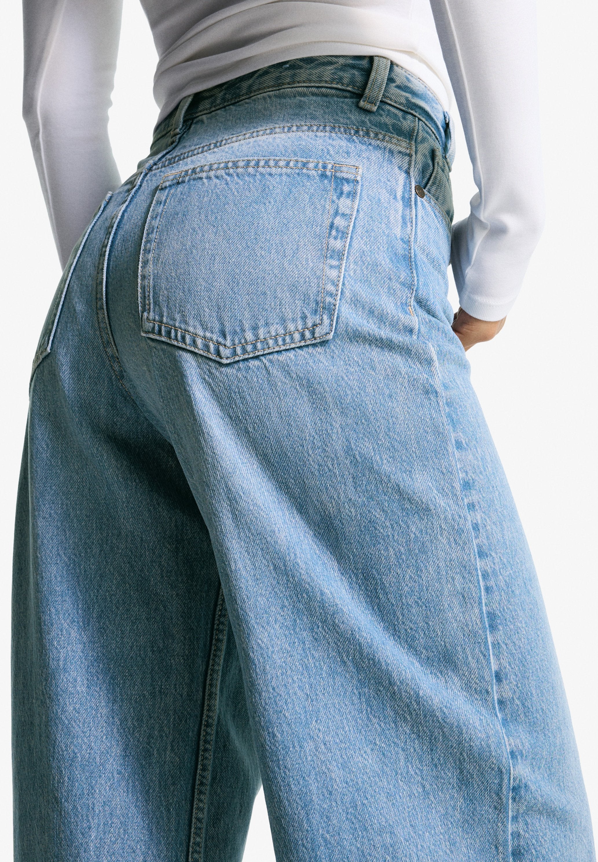 Wide leg - light-blue denim