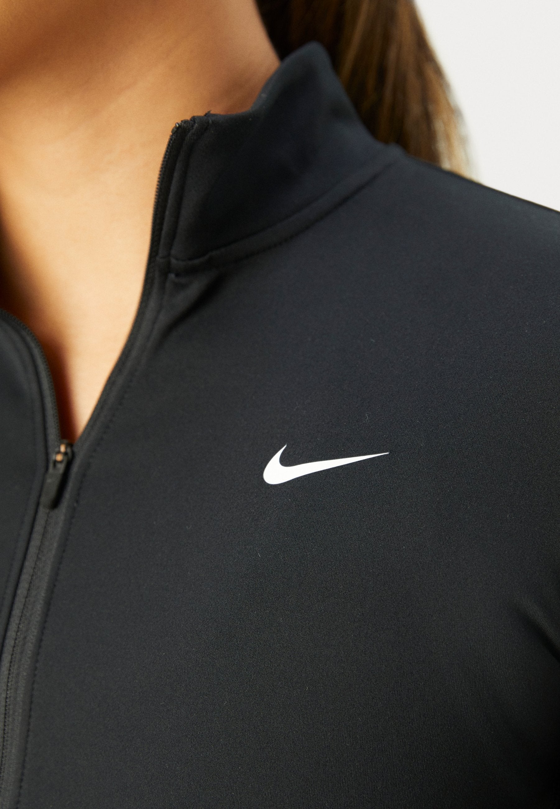 ONE FITTED  - Trainingsvest - black/white
