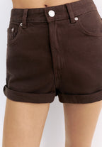 DENIM MOM FIT WITH TURN-UP HEMS - SHORTS - Jeansshort - brown