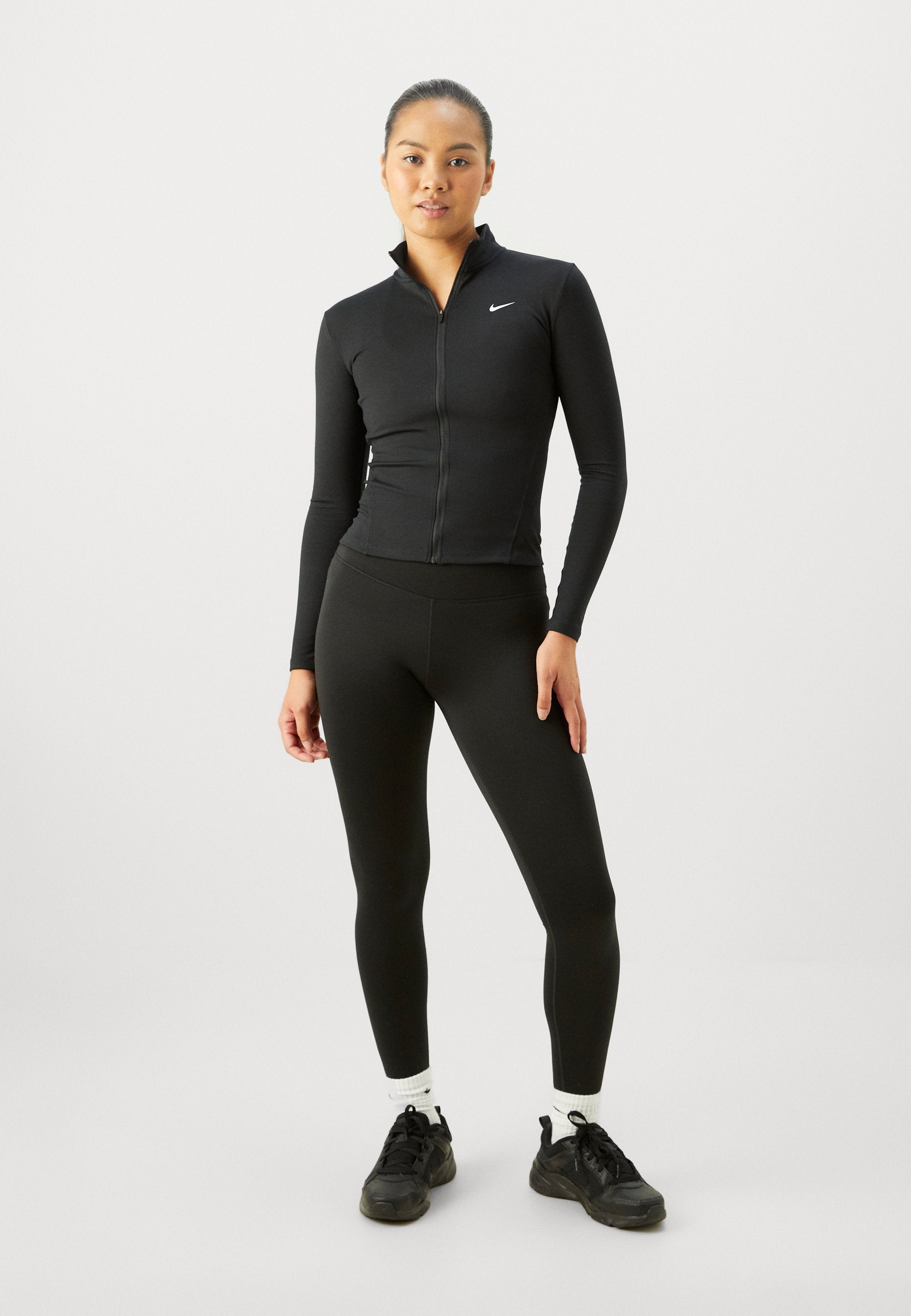 ONE FITTED  - Trainingsvest - black/white