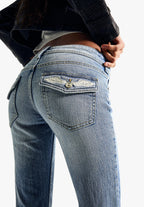 EMBROIDERED FLARED LOW-RISE - JEANS 01042335 - Flared Jeans - light blue