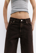 Relaxed fit jeans - brown