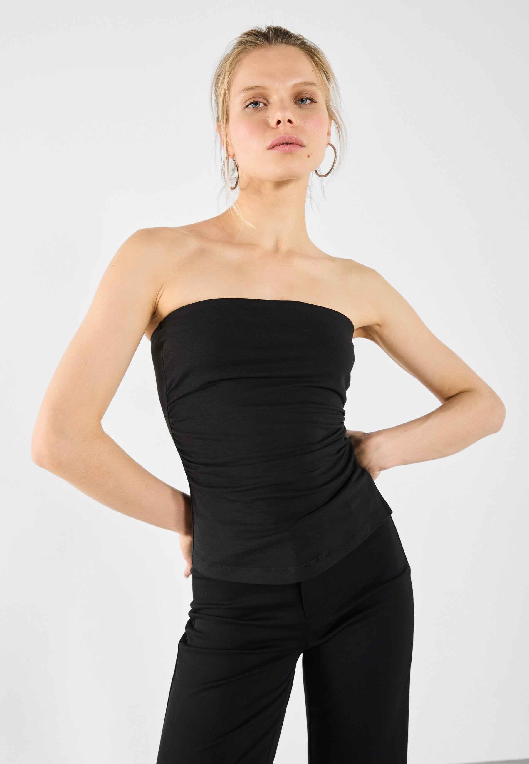 Top - black